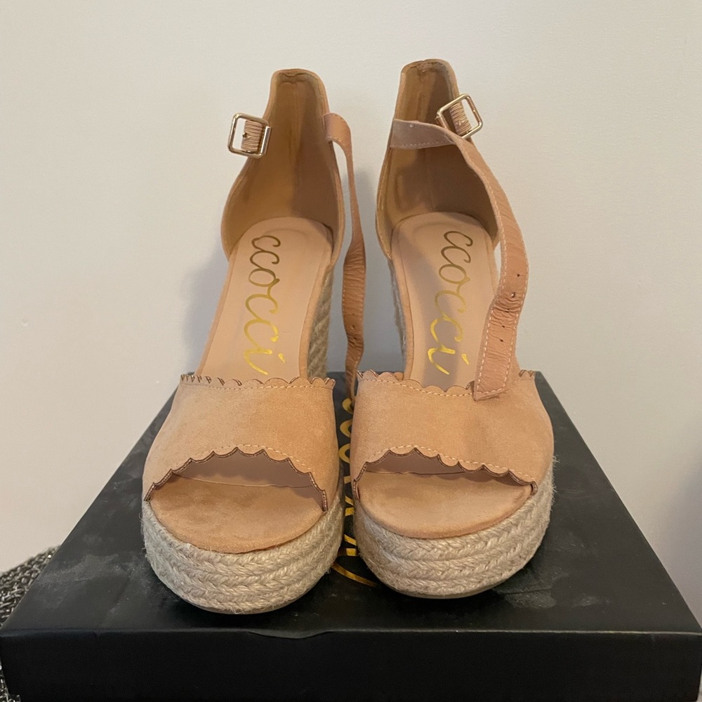 Ccocci Suri Scalloped Wedges - size 10 - worn once
